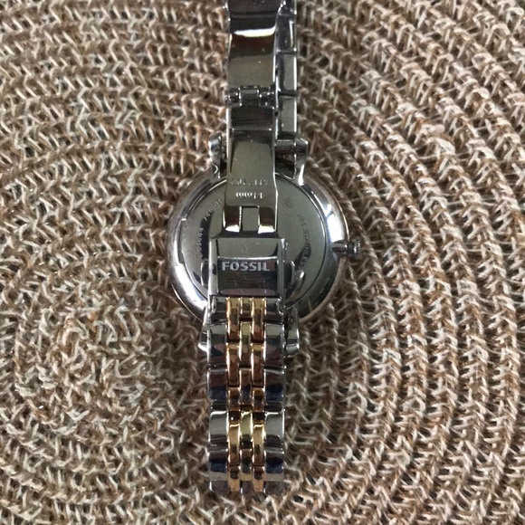 Fossil gold and silver watch - Picture 3 of 4